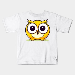 Cute surprised owl Kids T-Shirt